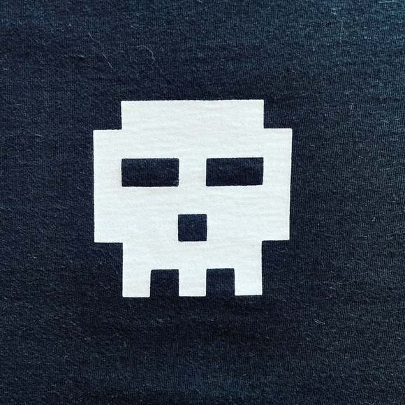 Space Invaders T-Shirt - Picture 3 of 4